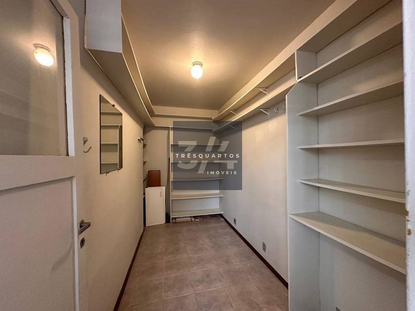 Foto do anúncio de imóvel Apartamento. Padrão SQS 312 bloco H -     2 Quartos