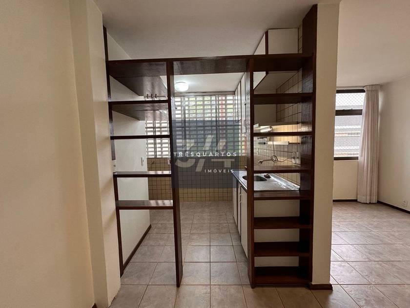 Foto do anúncio de imóvel Apartamento. Padrão SQS 312 bloco H -     2 Quartos