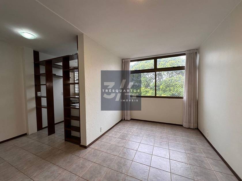 Foto do anúncio de imóvel Apartamento. Padrão SQS 312 bloco H -     2 Quartos