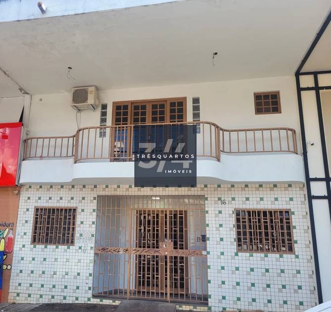 Foto principal do anúncio de imóvel Comercial. Casa Comercial Oportunidade rara na Asa Sul – Loja dupla na CLS 403 com 250m²! com 0,00 metros quadrados para Venda por R$ 2800000.