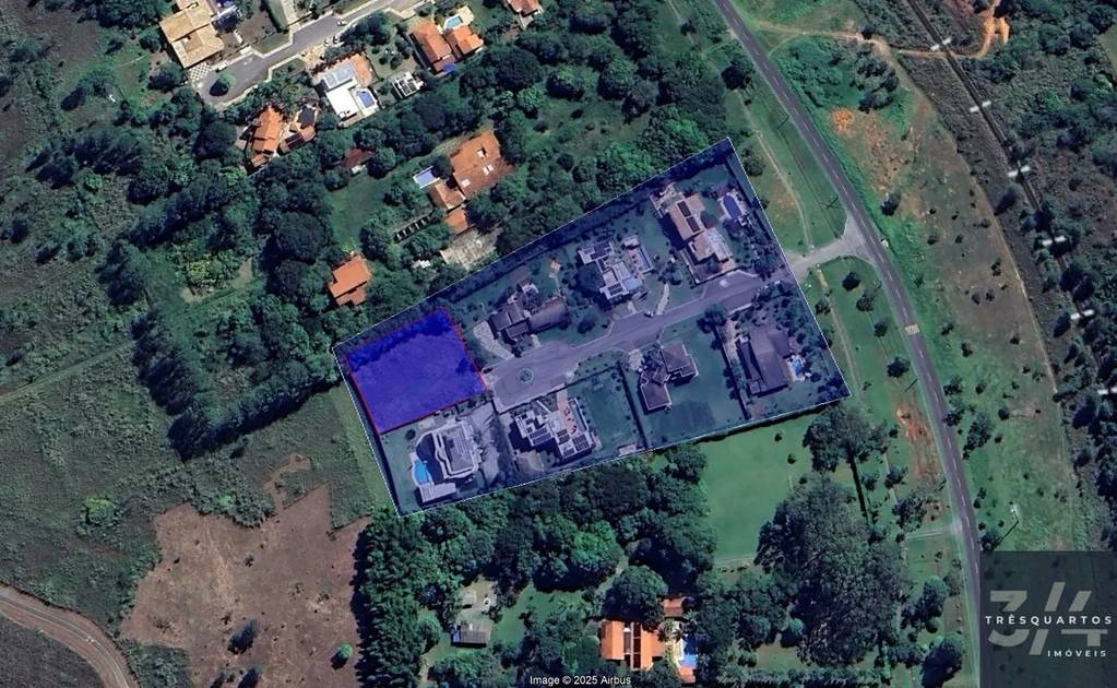 Foto principal do anúncio de imóvel Terreno. Padrão Park Way | 2.500m² | Último lote disponível | SMPW Quadra 29 Conjunto 3 com 0,00 metros quadrados para Venda por R$ 830000.