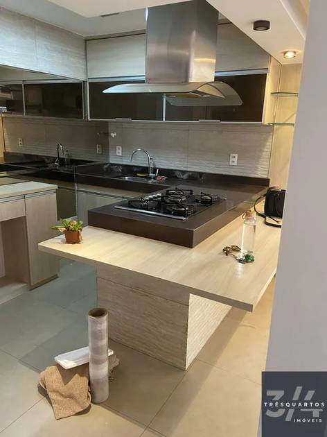 Foto principal do anúncio de imóvel Apartamento. Padrão SQS 414 | 3 Quartos | 1 Suíte | Reformado e Planejado | Com Elevador com 90,00 metros quadrados para Aluguel por R$ 4800.